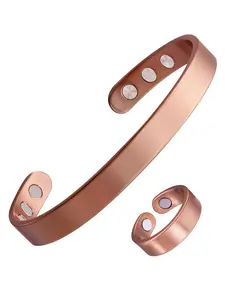 Unisex Minimalist-Style Copper Bracelet and Ring Set — A Stylish, Simple Magnetic Cuff Bracelet Featuring Magnetic Therapy. Versatile Retro Jewelry, Perfect as a Birthday Gift for Friends.