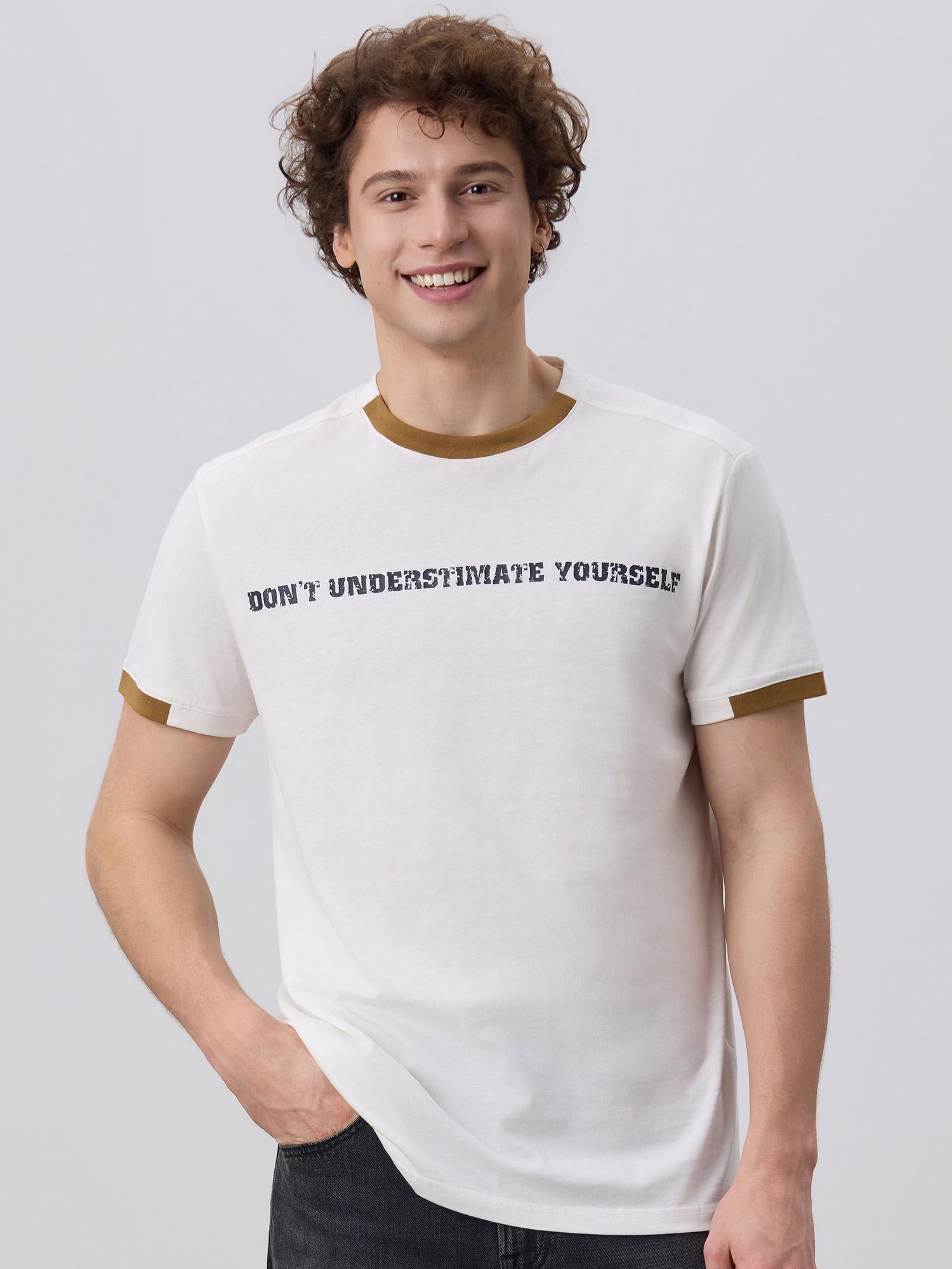 Mega T "DONT UNDERESTIMATE YOURSELF" Graphic Tee (Print Flaw) Short Sleeve Crew Neck Casual Cotton T-Shirt for Men Women