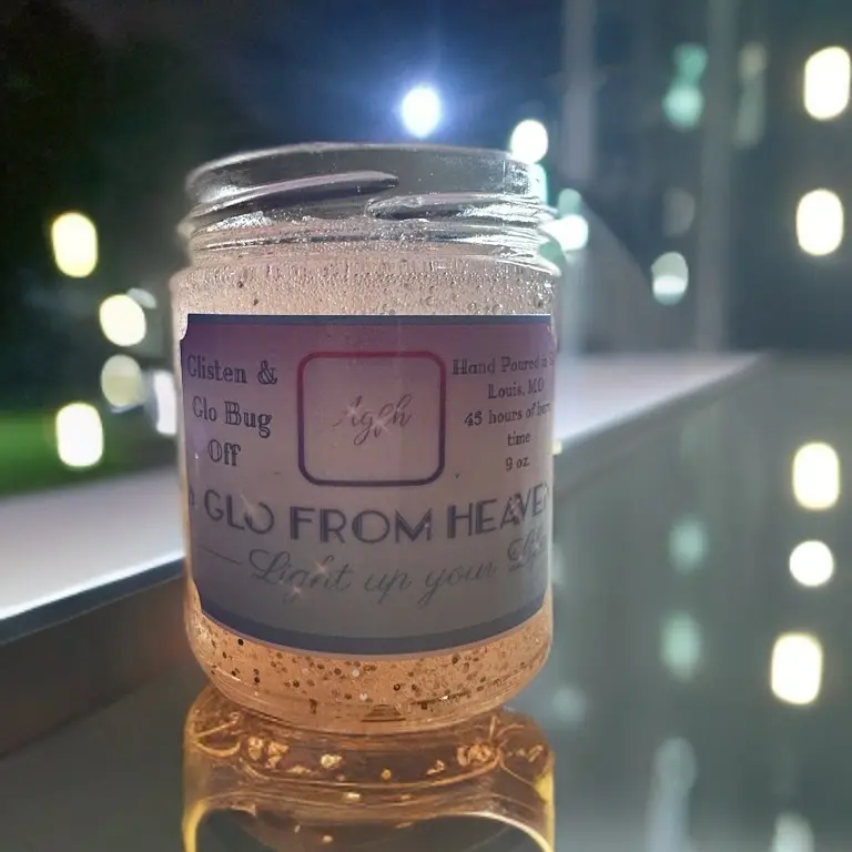 Glisten & Glo Bug Off Citronella Candle with Deodorant Feature - Handmade Home Decor for 45 Hours of Burn Time