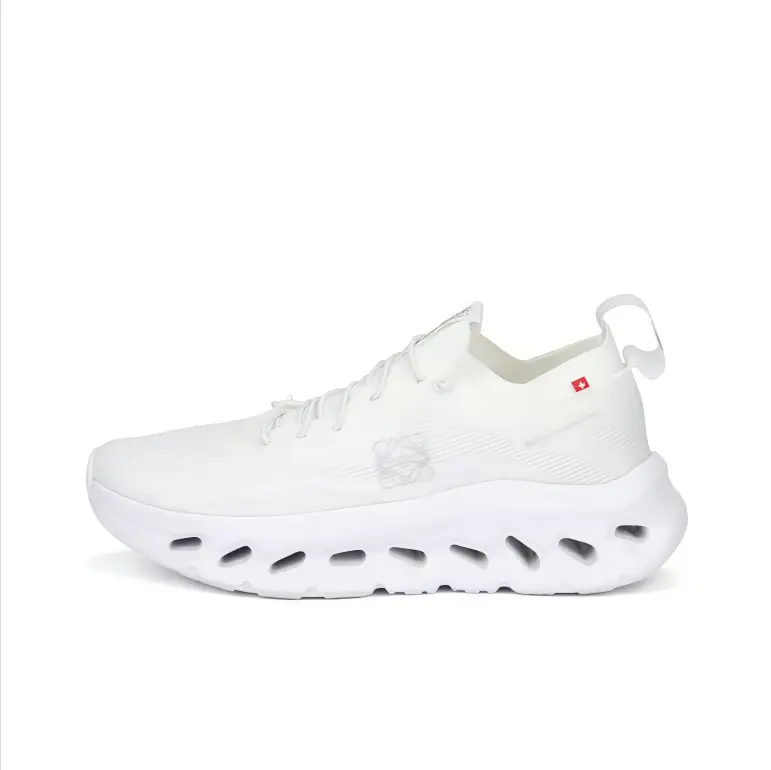 Low top running shoes breathable engineered mesh upper hollow chunky cushioned outsole shock absorption supportive heel daily jogging gym training road workout lightweight comfy unisex outdoor sport footwear