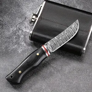 A large Damascus stainless steel knife that can be used with both hands, lightweight, with a flat blade, a multi-functional tool with a leather sheath, for camping, fishing and outdoor activities tool.