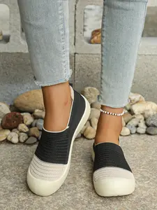 Women's Breathable Comfortable Slip-On Sneakers, Soft Sole Textile Upper, All-Season Casual Shoes, Plain Design, Versatile Footwear