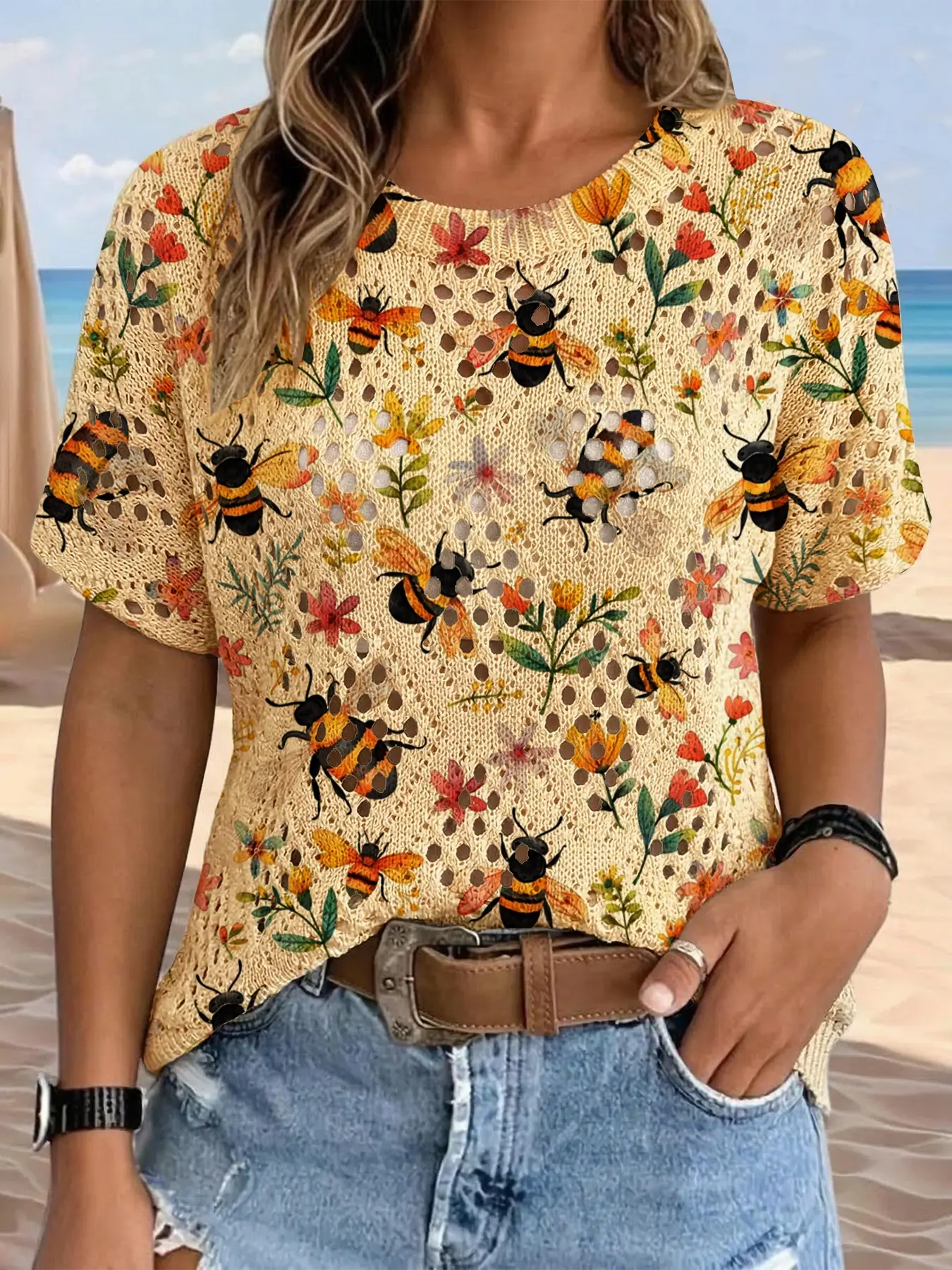 Women's Vintage Garden Style Gradient Floral Bee Animal Print Round Neck Short Sleeve Knit Sweater, Casual Breathable Top for Spring Summer Fall