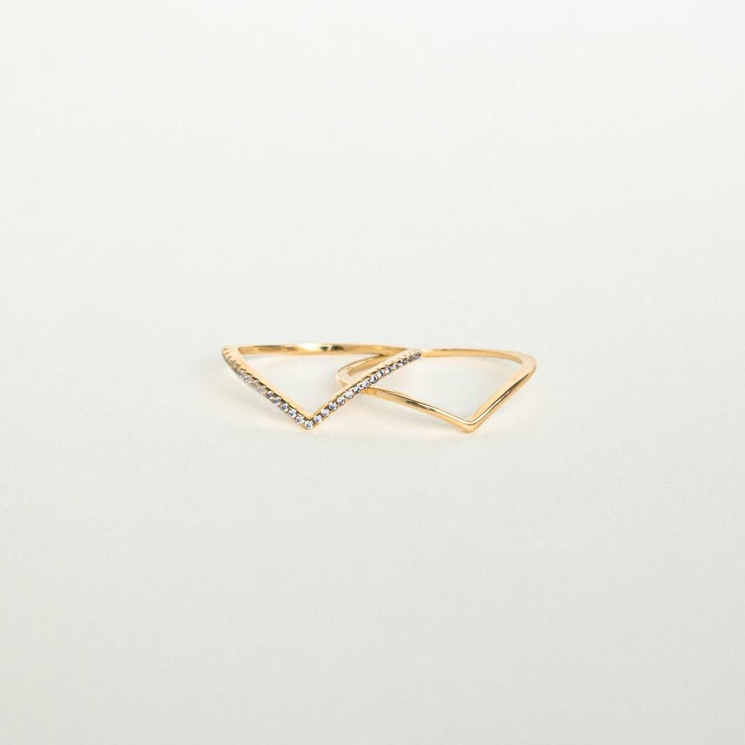 Curve Stacking Set by Caitlyn Minimalist - Set of 2: Diamond Chevron Ring & Minimalist Curved Ring - Vintage Stacking Rings.- Dainty Gold Jewelry - Gift for Her
