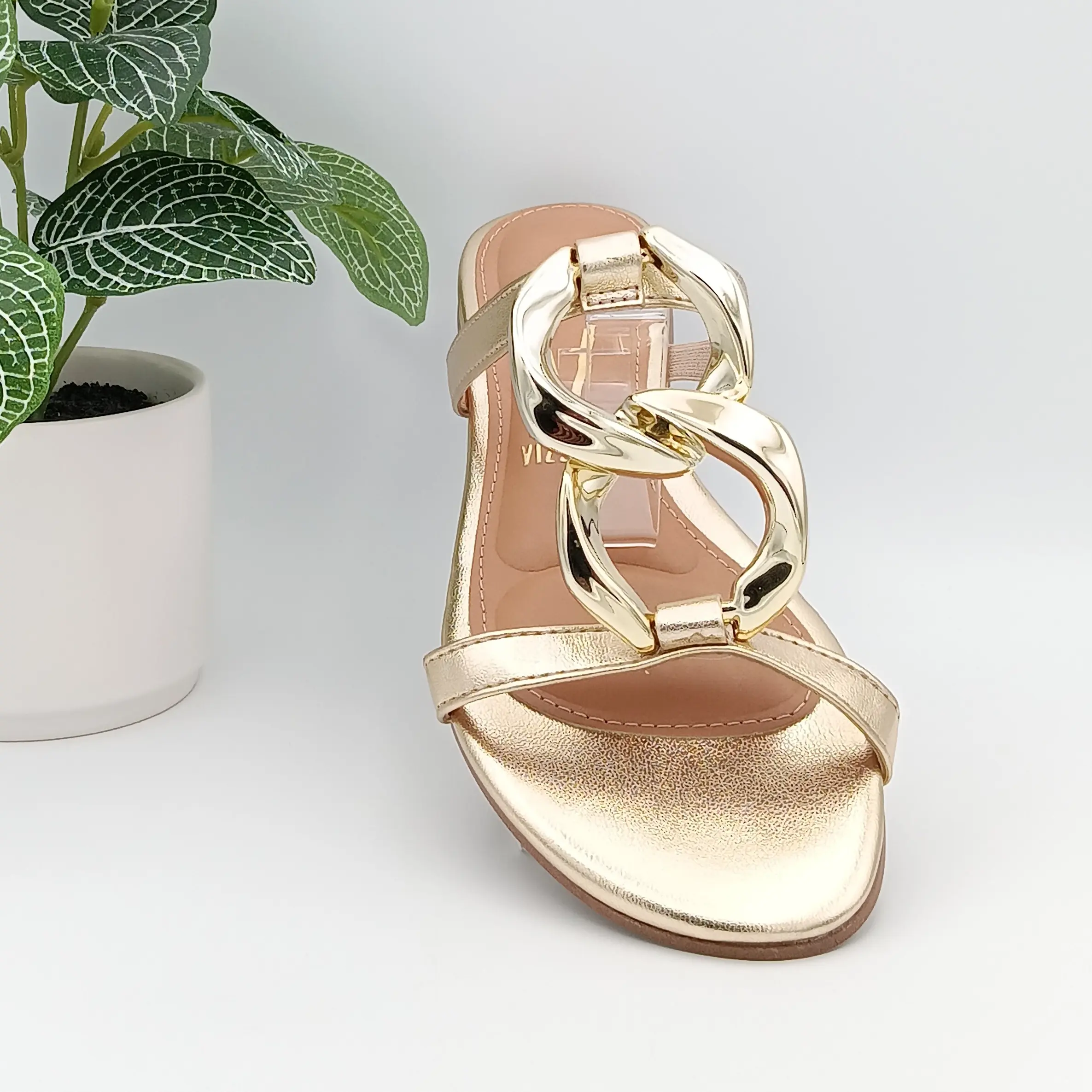 Golden Vizzano sandals with chain design Footwear Women Golden Vizzano sandals with chain design Footwear Women