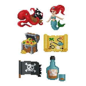 Mini Dazzles™ - Pirates Diamond Painting Kit
