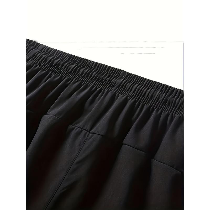 Men’s solid-color minimalist drawstring  with zippered pockets; men’s   -waist pocket shorts;  summer men’s sports bottoms; everyday wear, suitable for spring and summer. Quick-Dry Elastic Athletic Shorts Set Casual Breathable