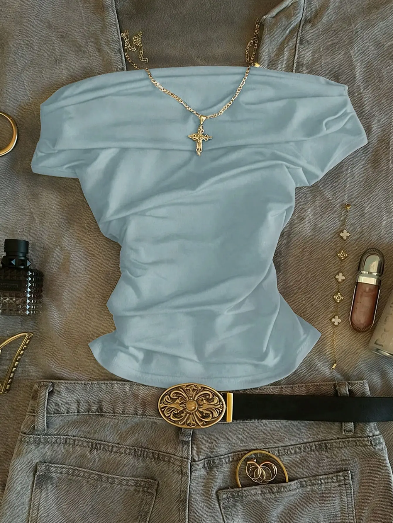 VYNCE Solid Color Off-Shoulder Pleated Fitted Casual Short Sleeve T-Shirt Trendy Summer Outfit Vacation Top