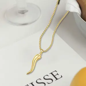 Brighthive Italian Horn Necklace Gold 925 Sterling Silver Cornicello Necklace Pendant Jewelry Suitable as a gift for Men and Women on Anniversaries Birthdays or Christmas.