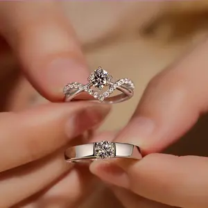 Zircon couple rings, a pair of crown open rings for men and women wedding rings for daily wear
