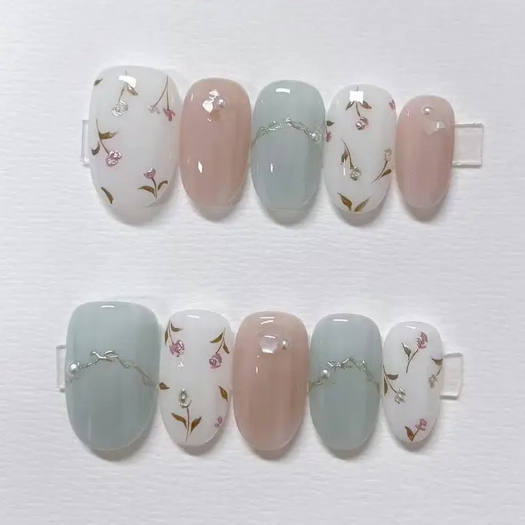 Pink & Blue Flying Flowers Customized Press on Nails, Hand Painted Fake Nails, Cute Fancy Nails, Artist Faux Nails, Reusable Premium Nails
