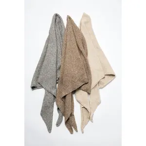 Laurette Shawl