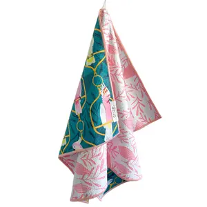 Bouffant Reversible Hand Towel