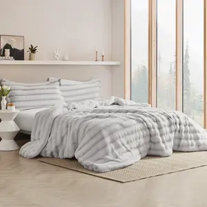 Jelly Rolls Chunky Bunny - Coma Inducer Oversized Comforter Set - Snowy Black