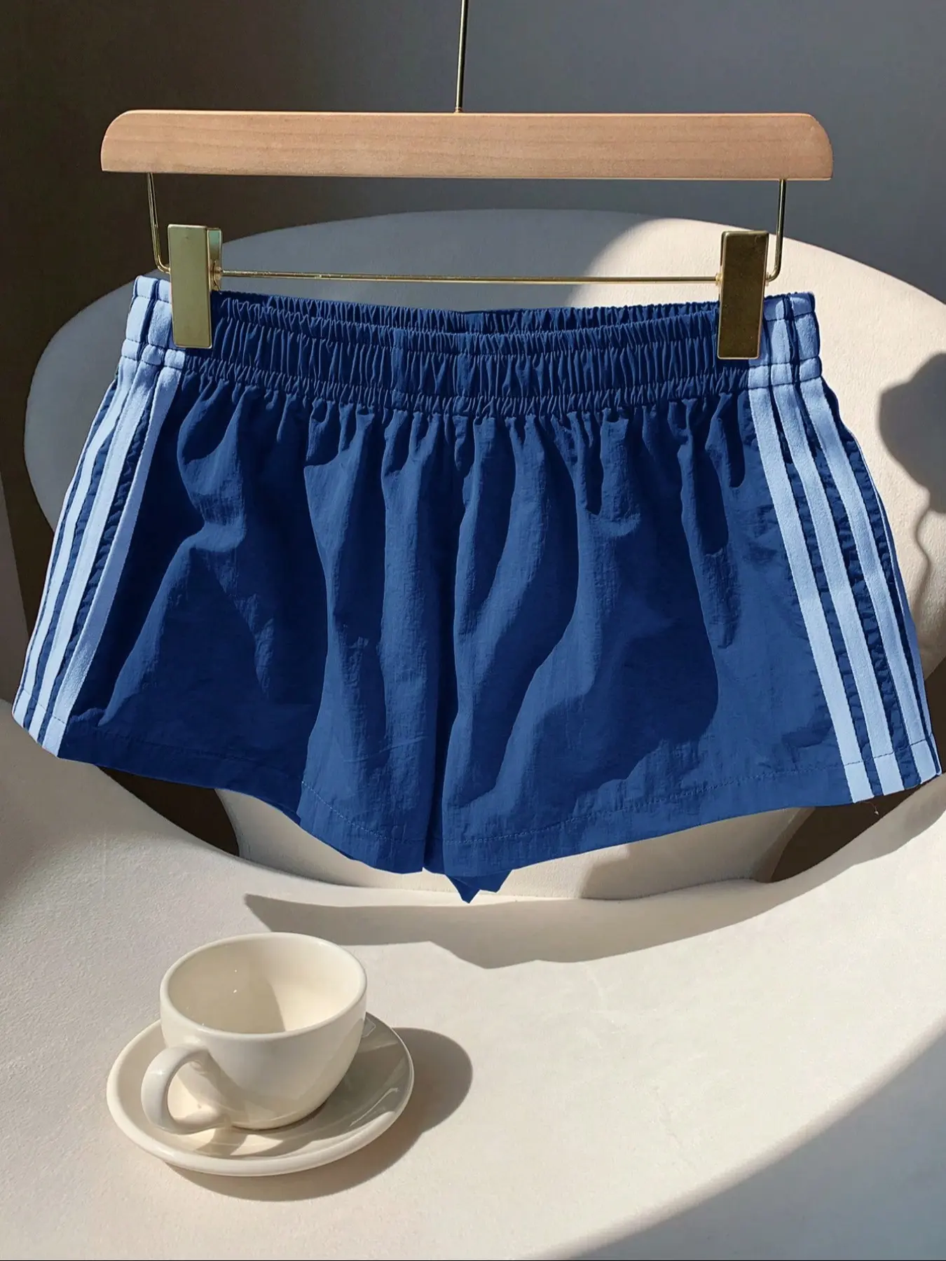 Deep Gym Shorts with Side Stripes, Breathable Quick-Dry Casual Running Gym Wear, Breathable Workout Shorts, Casual Fitness Shorts, Simple Versatile Design for Men & Women