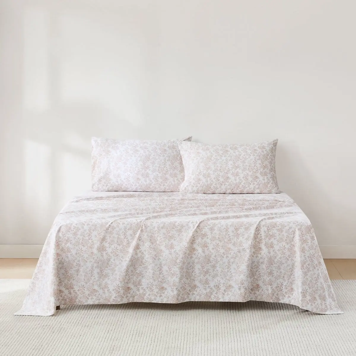 Lush Decor Peony Toile Cotton Bed Set - 3-Piece Floral Bedding Set with Flat Sheet, Fitted Sheet, Pillowcase, OEKO-TEX Certified, Soft, Breathable, Machine Washable (Twin/Full/Queen Sizes), Cozy Setup