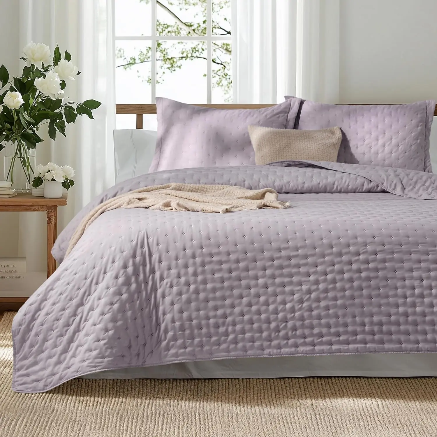 Quilts Queen Size - Ultra Queen Quilt for Farmhouse Bedroom, Lightweight-Comforter with 2 Pillow Shams, Purple Summer Bedspread Coverlet 90x96 Inch