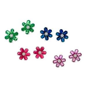 Oval Flower & Diamond Stud Earrings – 18k Gold