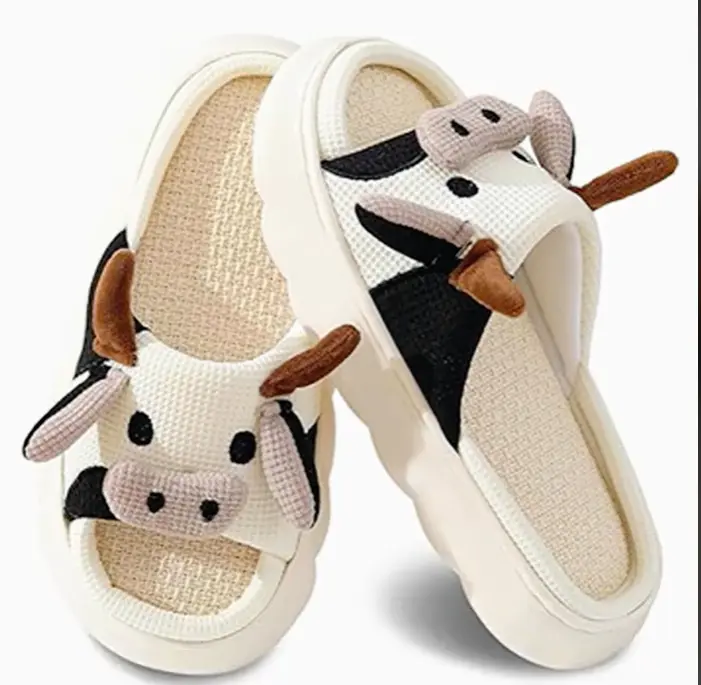 Women’s Men’s Cow Slippers, Adorable Cartoon Cow Pattern Slides with Lightweight Comfortable Sole, Casual Indoor Outdoor House Footwear for Home, Bedroom, Kitchen, Dorm, Travel, Relaxing Days and Fun Everyday Outfits