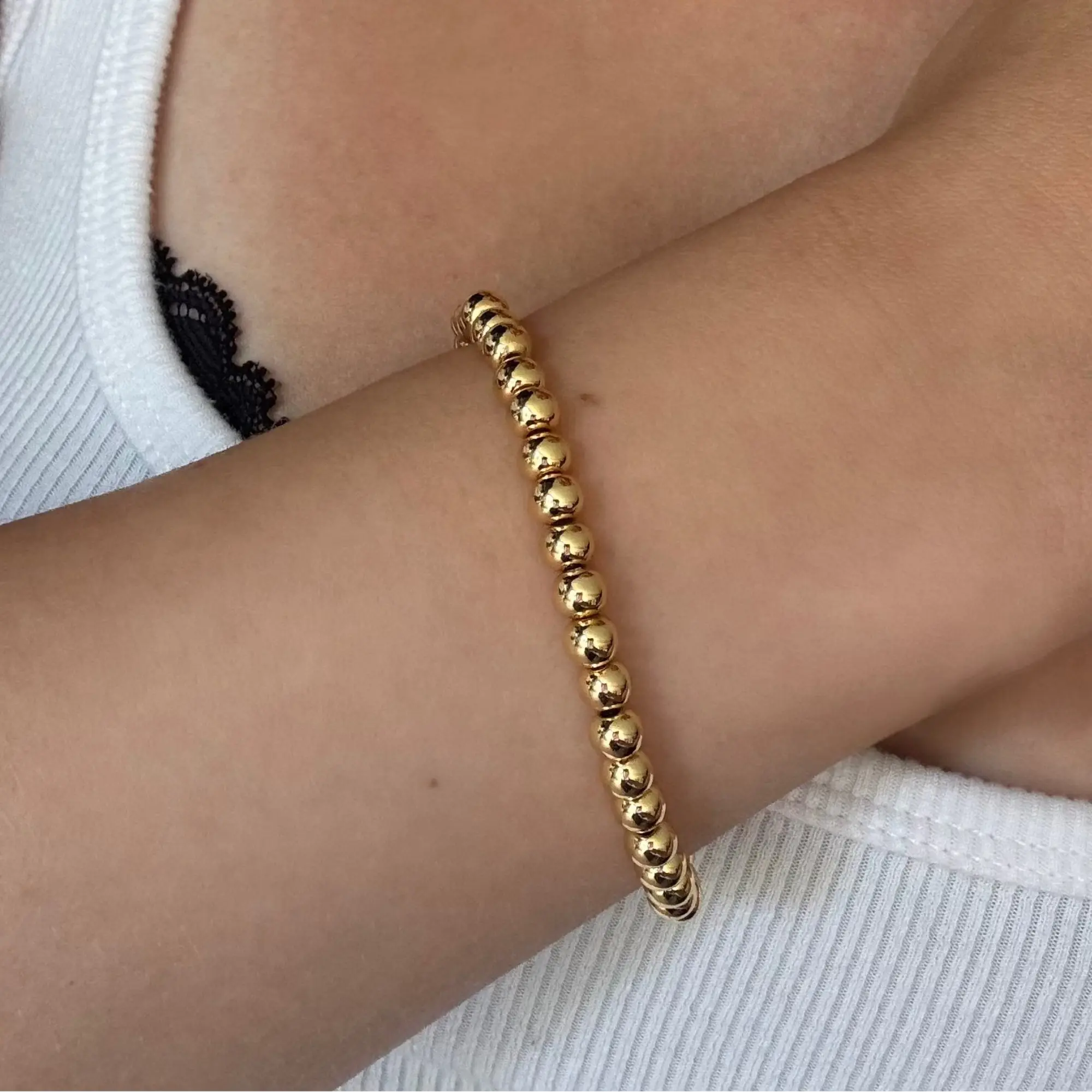 EVRY JEWELS Gold or Silver Plated Stainless Steel Women's Hypoallergenic Mykonos Bracelet