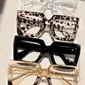 Simple Anti-blue Light Eyeglasses, Basic Square Frame Fashion Eyeglasses for Women & Men, Fashion Eyeglasses for Work, Daily Clothing Decor, Square Frames Glasses, Fashionable Frames Glasses, Stylish Glasses, Square Frame Eyewear