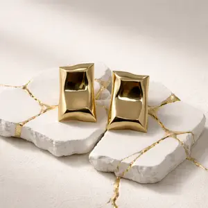 High Class- Retangle Stud Earrings