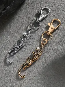 Vintage Leopard Metal Bag Charm Pendants – Bold Keychain & Bag Pendant with Rhinestone Eyes, Edgy Bag Decoration & Bag Chain Charms for Backpack Purse, Ideal for Street Style & Punk Lovers