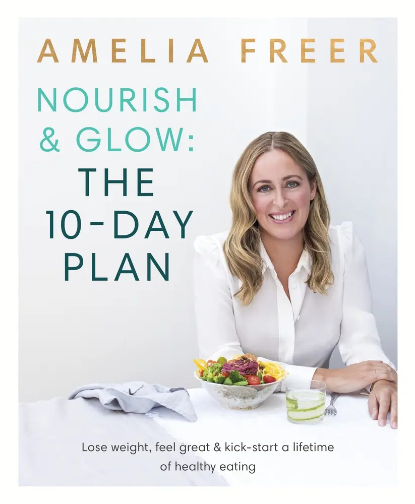 Used Soft Cover Book - Nourish & Glow: The 10-Day Plan - Easy Recipe Guide for Over 40, Vegan Alternatives by Amelia Freer (Michael Joseph, English), Healthy Cookbook