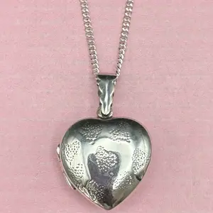Valentines 925 Sterling Silver heart locket necklace with Cuban style chain 24” length
