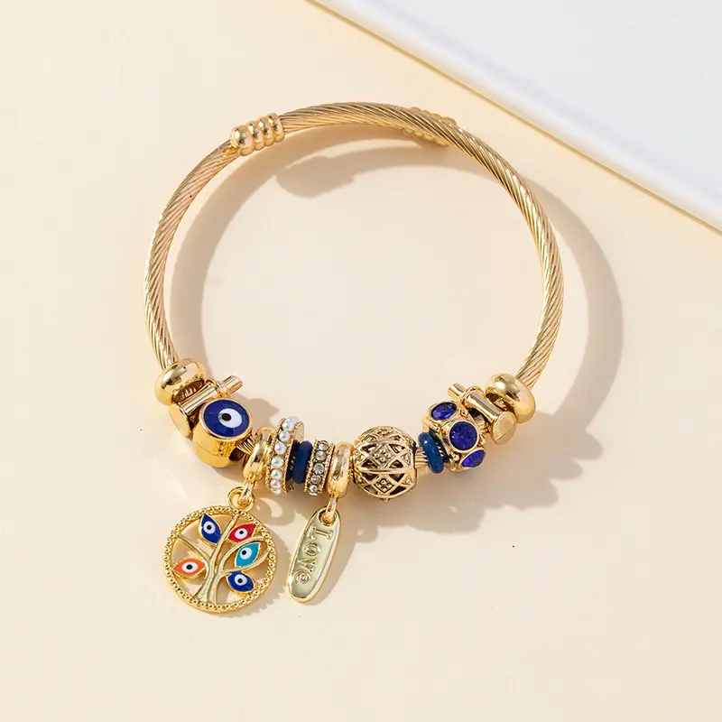 79 # YCB556 2 Blue Devil's Eye