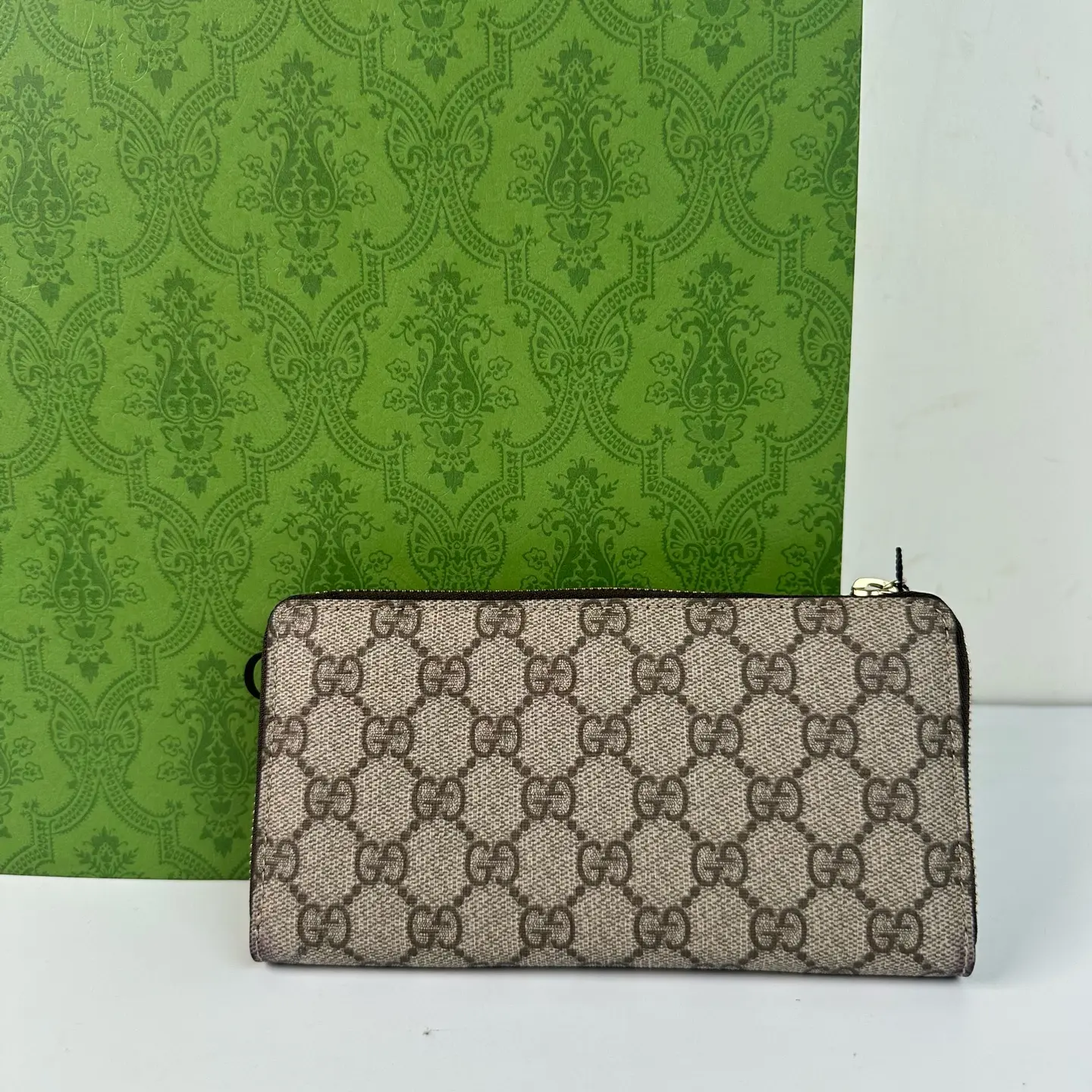 Pre-owned GUCCI GG Zippy Wallet TK0351 CC0363