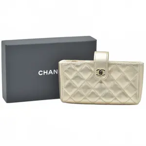Pre-owned CHANEL leather Small Leather Goods $1200 Lamb Skin Matelasse Pouch Champagne Gold 2014