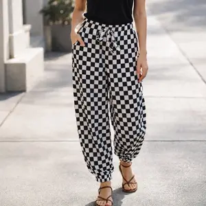 Checkered Pattern Women's Casual Drawstring Waist Pants with Pockets and Elastic Waistband for Comfortable Wear
