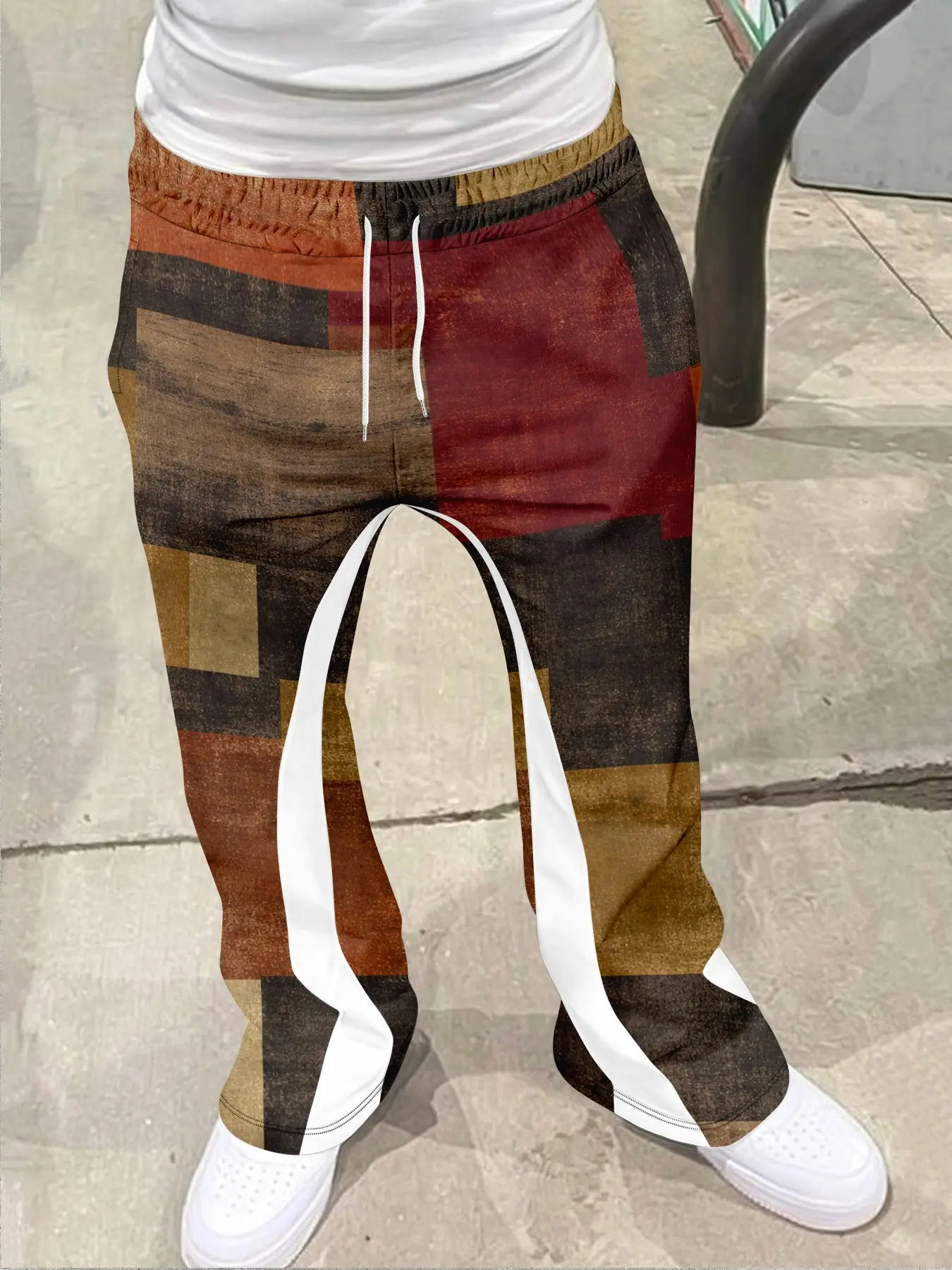 Y2K retro color block splicing Geometric casual pants, men's high street retro flared pants - four season styles, fashion trends of "American retro" and "workwear casual", trendy or personalized clothing, light industrial clothing style