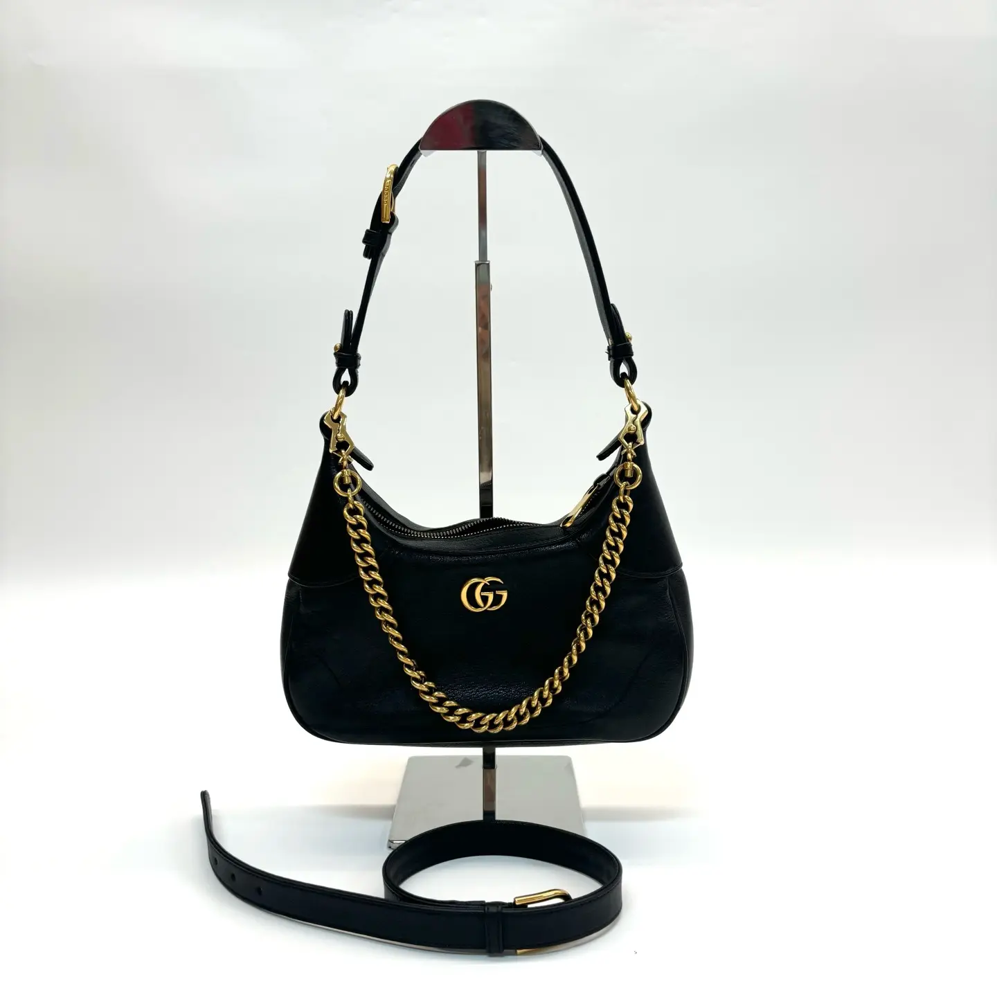 Pre-owned GUCCI Pre Loved Aphrodite Small Black Lambskin Gold Crescent Shoulder Bag 25cm N23044199