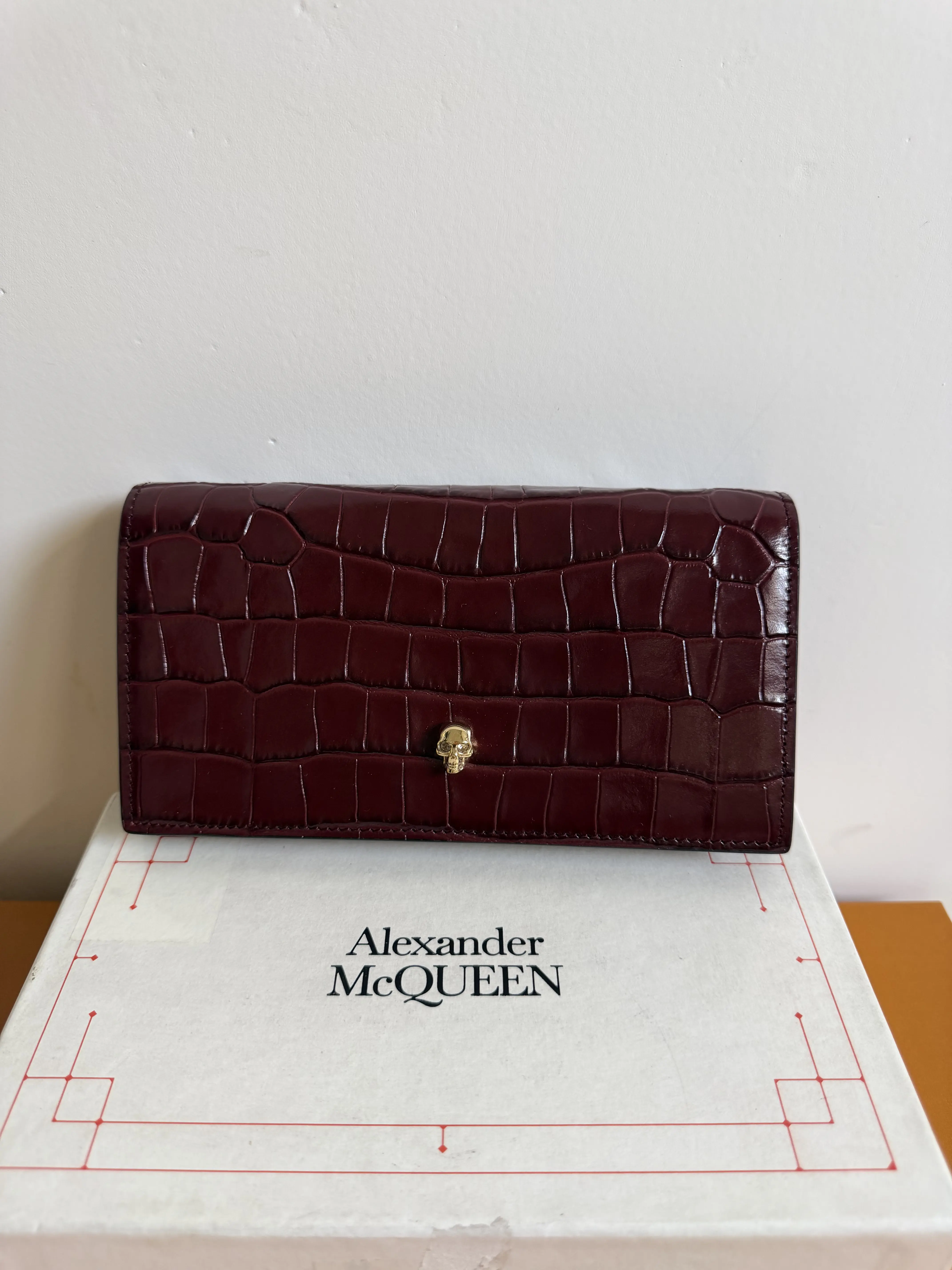 Pre-owned Alexander McQueen Red Leather Purse CC0286