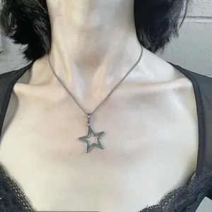 Titanium Star Necklace Y2K Style Minimalist Chain Durable Lightweight Unique Star Pendant For Trendy Fashion