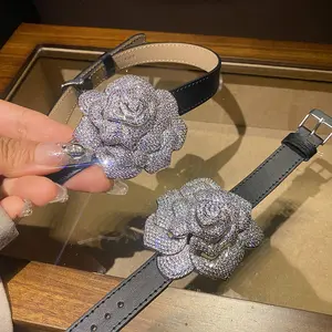 Diamond-encrusted camellia choker, full-diamond floral neckband, black leather strap, versatile and stylish, popular luxury accessory for weddings, business, evening banquets, evening dresses, and proposal occasions