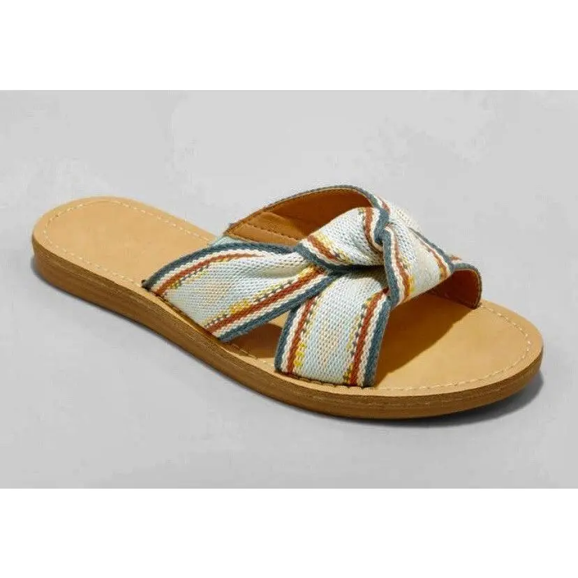 Women's Universal Thread Melody Open Toe Knotted Flat Heels - Almond Toe, Crisscross Instep Strap, Synthetic Sole, Teal, Size 7, 100% Polyester Casual Slip-On Sandals, Knotted Accent