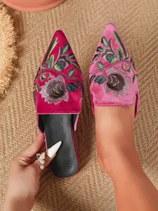 Women's Pointed Toe Flat Embroidered Mules, New Spring Fall Fashion Velvet Embroidery Slip-On Shoes, Comfortable Casual Ankle Boots
