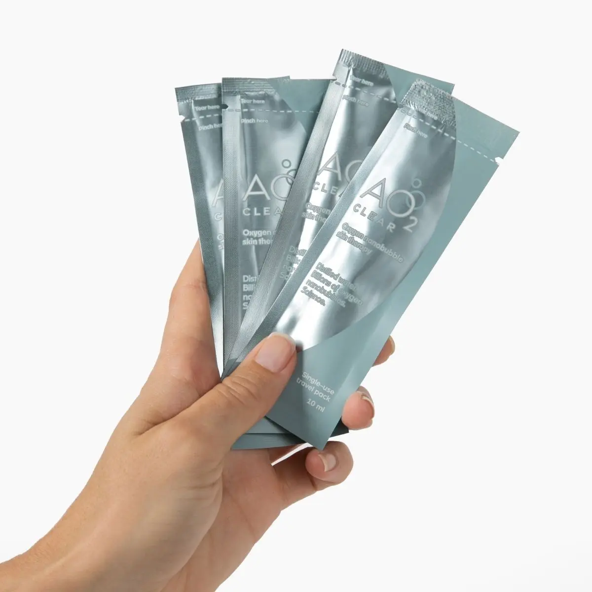 AO2 Clear Unisex Travel Skincare Kit - 10 Travel Packs, 10 Sponges, Oxygen Nanobubble Therapy, Non-Toxic, Fragrance-Free, Plant-Based, Anti-Blemish, Acne Prone, Face Wash, Spot Treatment, Calming, Moisturizer, Distilled Water Repair for Teens
