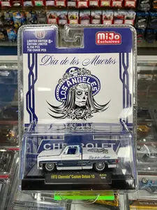 M2 Machines Dia de Los Muertos 1973 Chevrolet Custom Deluxe 10