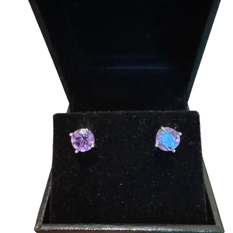 Alexandrite Stud Earrings - 7mm, Round Shape, Purple & Blue Color