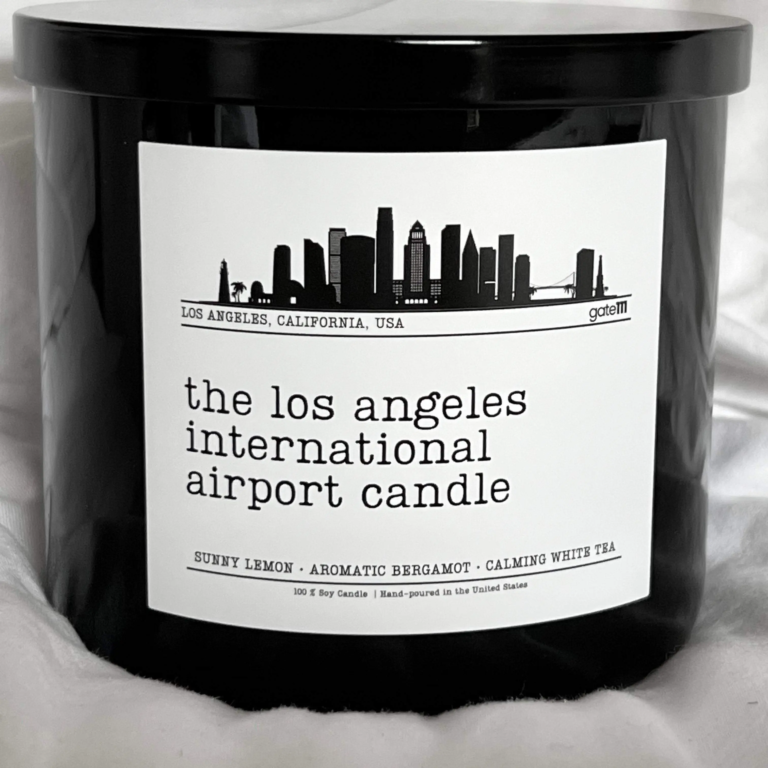The Los Angeles International Airport Candle (Dark)