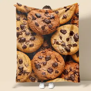 Simulated Chocolate Cookies Pattern Flannel Blanket, Bed , Office Nap Blanket, Multi-purpose Air Conditioning Blanket, Soft And Comfortable, For Picnic Travel, Home Decor