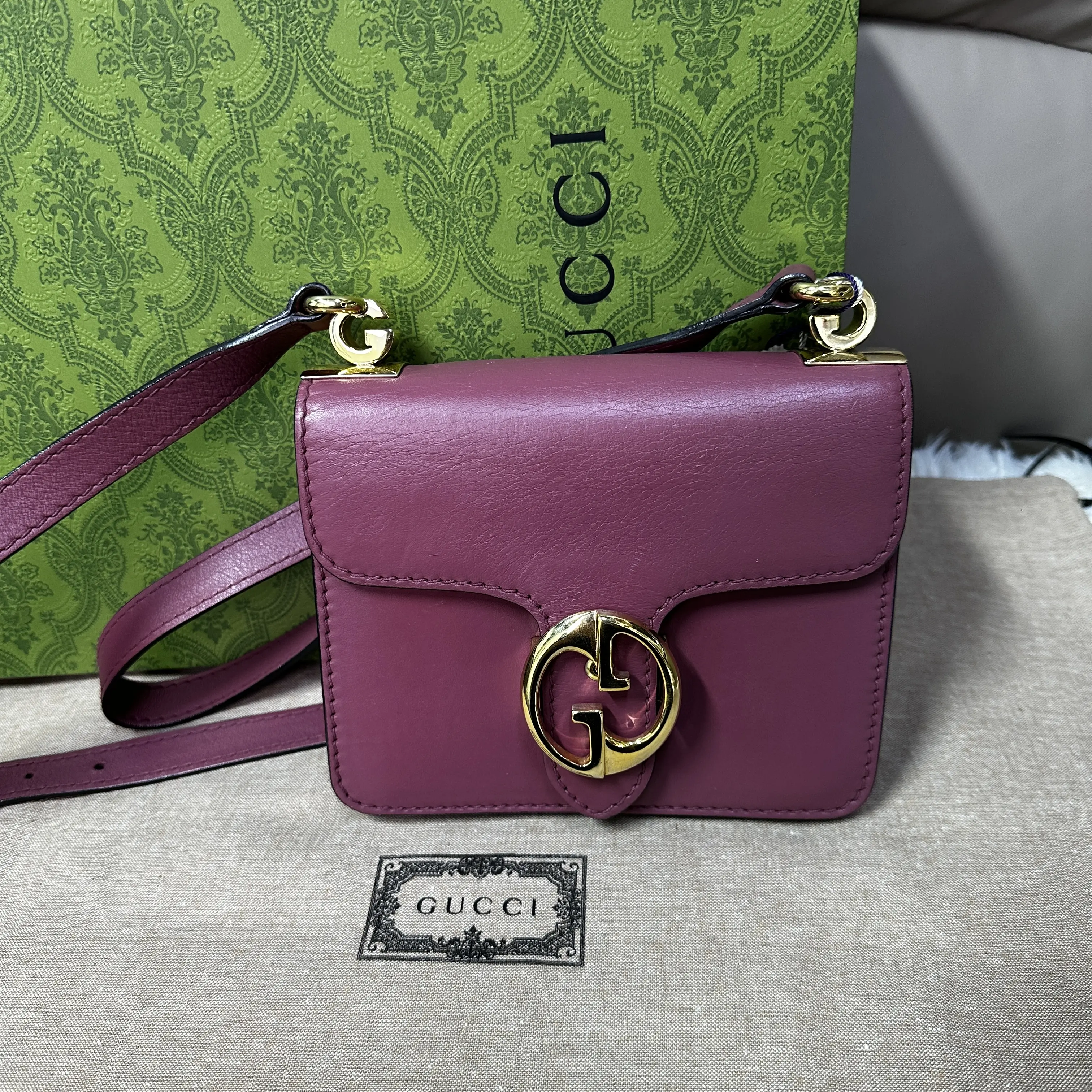 Pre-owned GUCCI Mauve Purple Accordion Bag (SZ 62904)