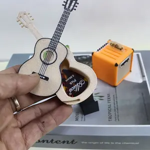 1 Mini Instrument: Mini Guitar Model, Creative Desktop Decoration
