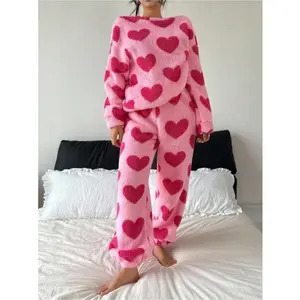 Women's Fall Winter Heart Print Fleece Pajama Set, Warm & Cozy Sleepwear, Long Sleeve Round Neck Loungewear, Casual Home WearRAIMENTRY