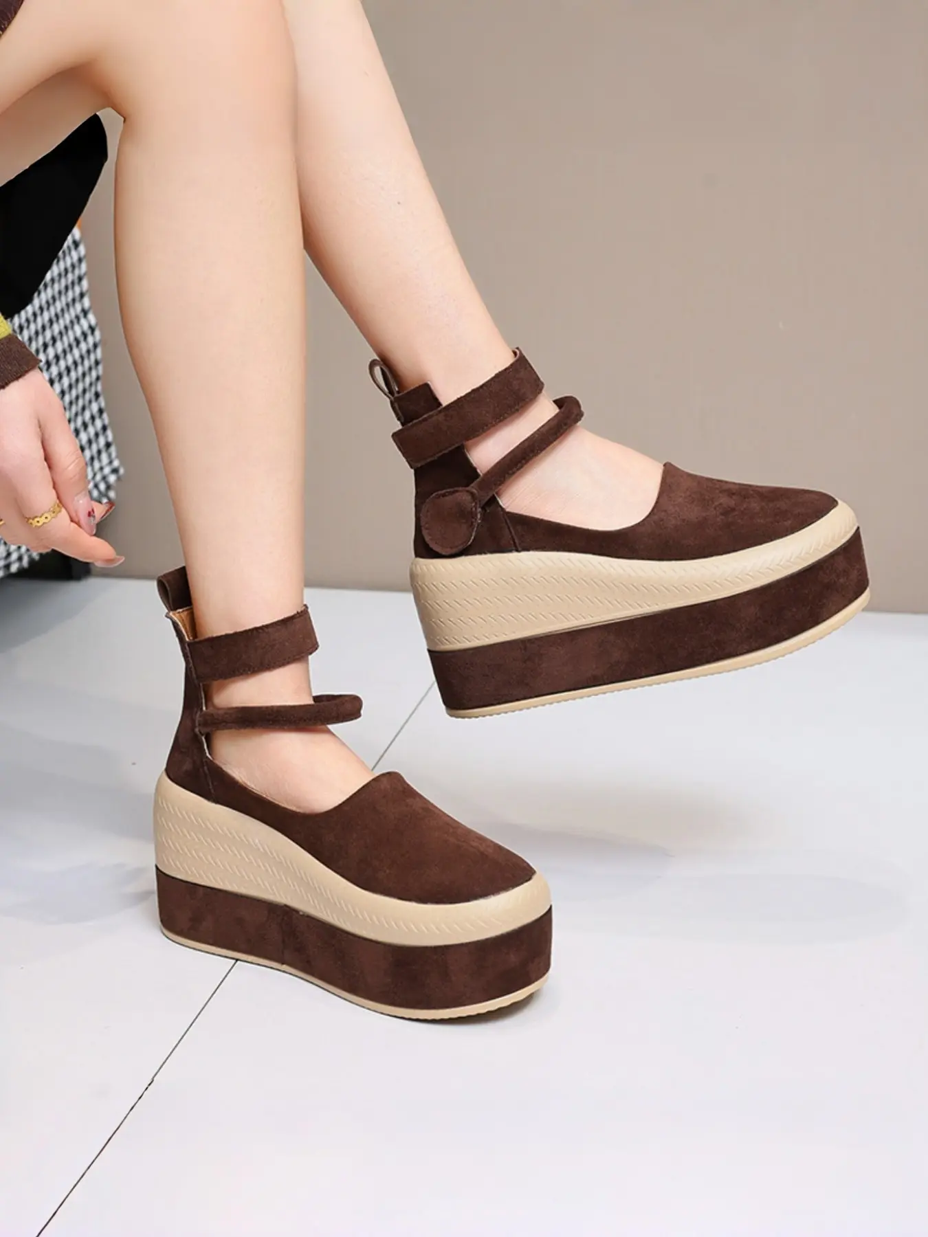 Women's Chunky Thick Sole Mary Jane Style Shoes, Casual Patchwork Design, Low Top, Rubber Sole, All Seasons, Comfortable and Stylish, Chic Shoes