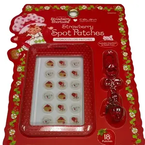 CELAVI STRAWBERRY SHORTCAKE SPOT HYDROCOLLOID PATCHES W KEYCHAIN AND PATCH CASE